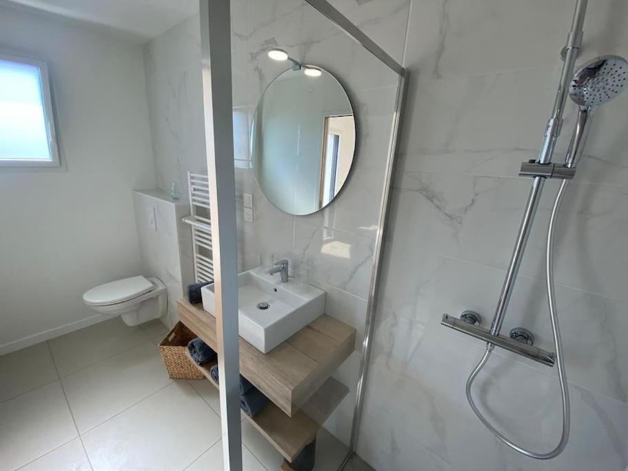 Villa Neuve Pour 6 Personnes Avec Spa Carantec Bagian luar foto