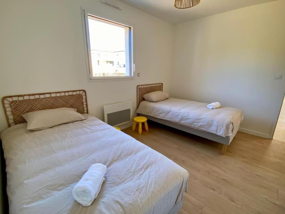 Villa Neuve Pour 6 Personnes Avec Spa Carantec Bagian luar foto