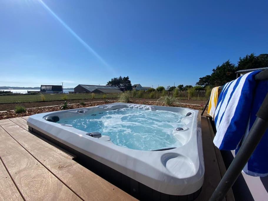 Villa Neuve Pour 6 Personnes Avec Spa Carantec Bagian luar foto