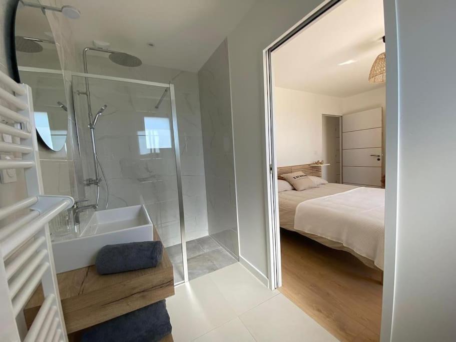 Villa Neuve Pour 6 Personnes Avec Spa Carantec Bagian luar foto